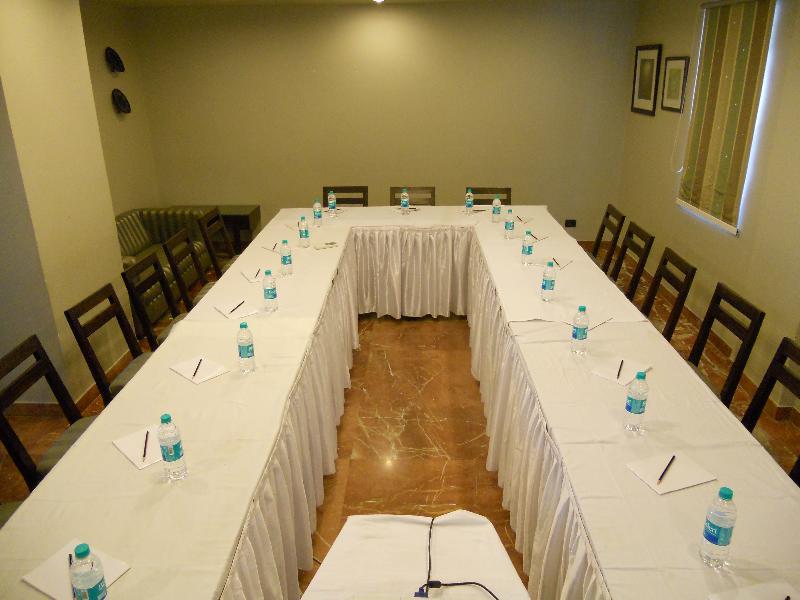 Justa Mg Road Hotel Bangalore Exterior photo
